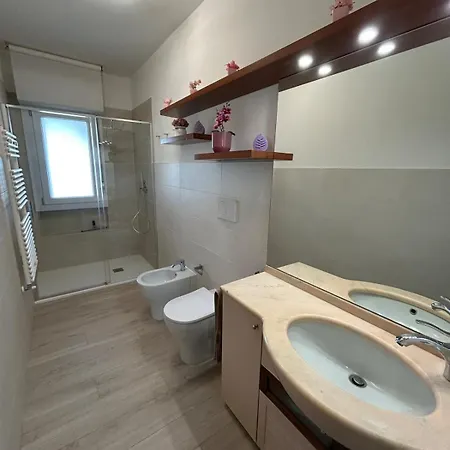 Vista Sul Castello - Con Garage Privato Gratuito *