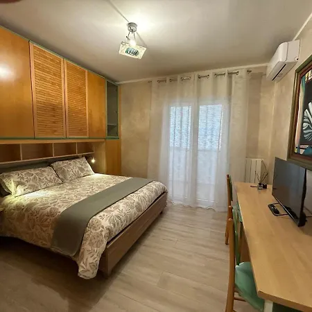 Vista Sul Castello - Con Garage Privato Gratuito